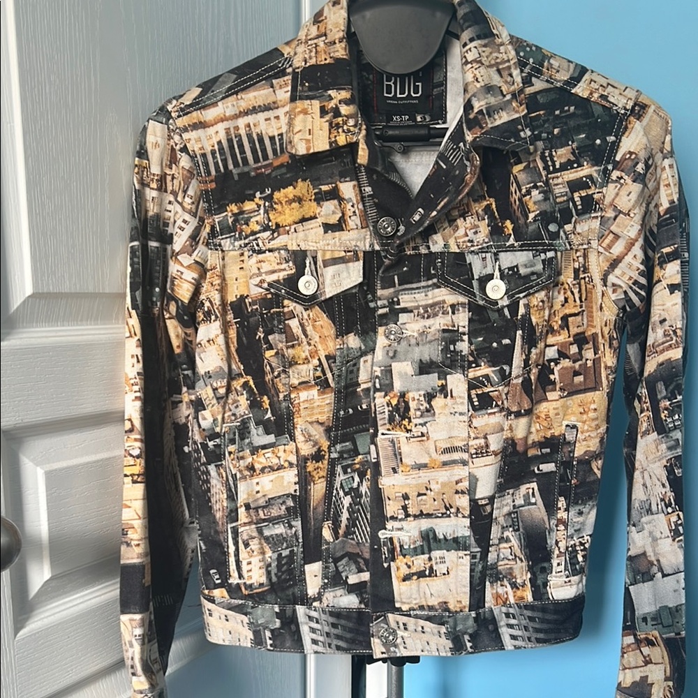 BDG Lightweight Urban Landscape Jacket